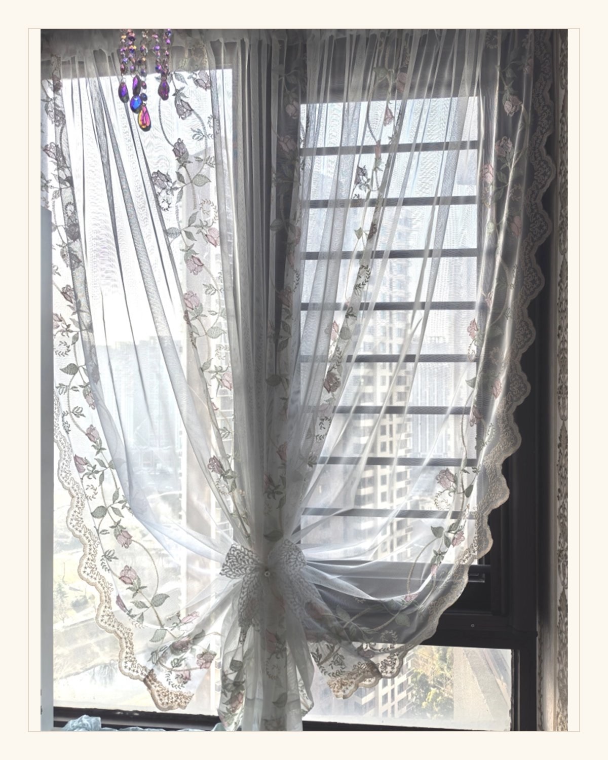 Pink Rose Embroidered Sheer Curtain curtain measuring and size guide illustration thumbnail